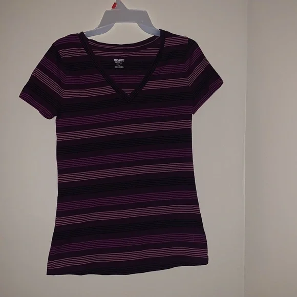 Mossimo shirt - Picture 2 of 2